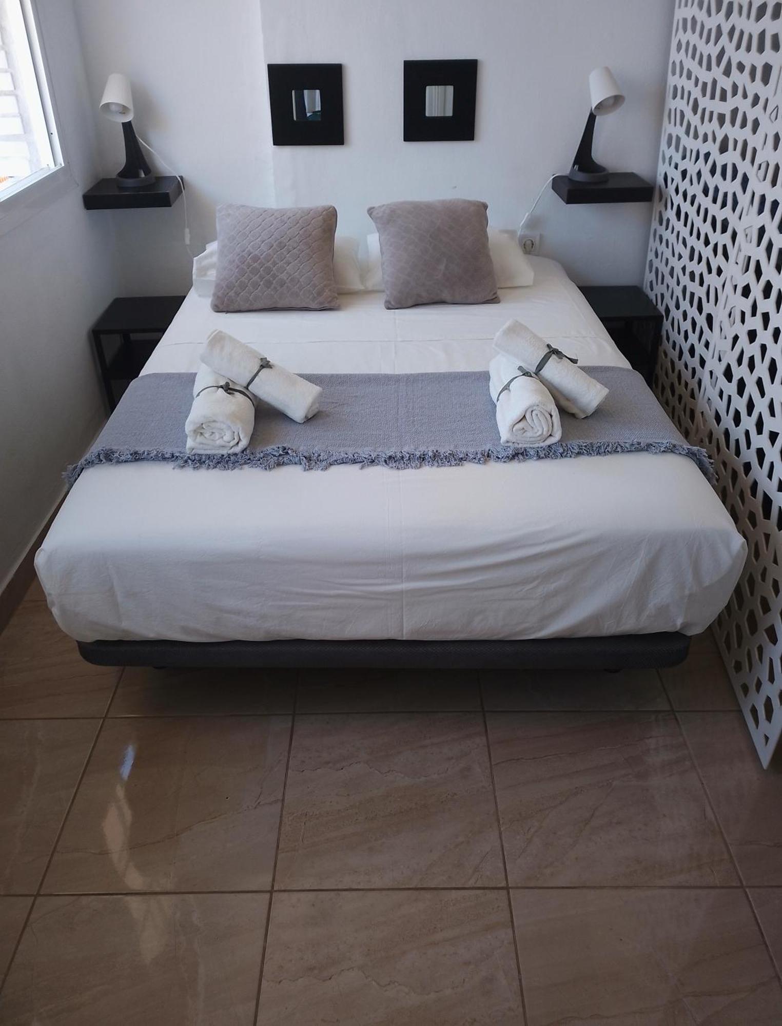 Apartamento Serrano Malaga Zewnętrze zdjęcie
